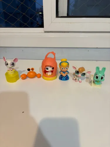 Bonecos diversos, 15,00 cada, ler descrição