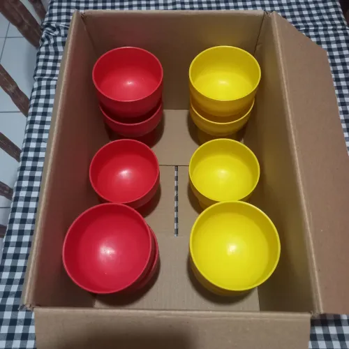 TAÇAS DE PLÁSTICO 