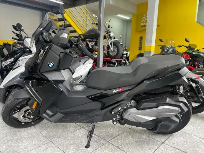 Bmw C400 x c/ 2.100kms
