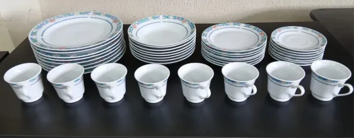 Conjunto de Louça Porcelana 39 Peças