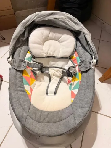 Cadeira de balanço elétrica/Bluetooth