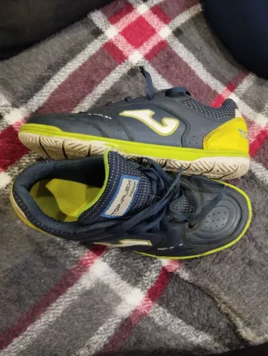 Chuteira salão 35