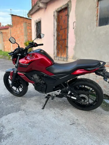 FZ15 150