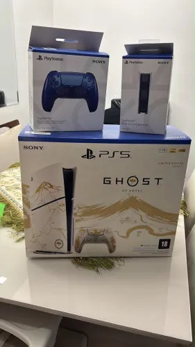 PS5 SLIM DOURADO EDIÇÃO GHOST OF YOTEI OURO - 1TB