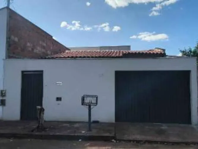 Casa 91 m² - Lagoa Azul II - Ituiutaba - MG