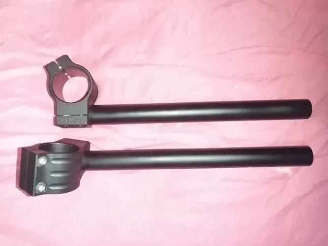 Guidão com suporte para bengala para Café Racer e moto esportiva