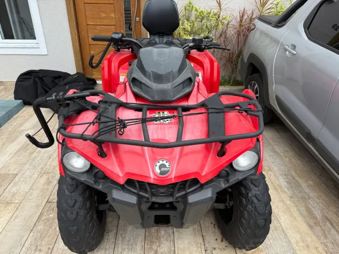 Quadriciclo Can Am