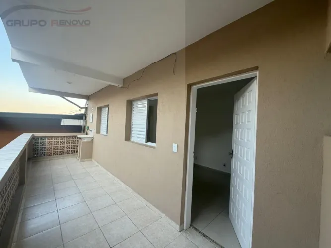 Casa, Locação, Jardim São Luís, S.P. , 50m², 2 dormitórios, 1 wc, terraço, Ponto de Ônibus