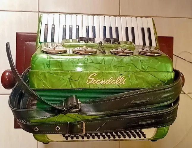 Acordeon Scandalli