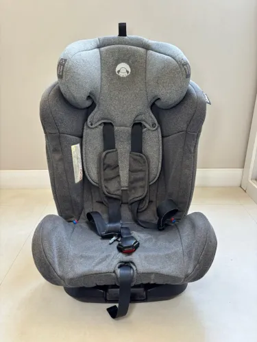Cadeirinha de bebê para carro