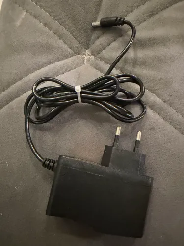 Fonte Hayonik com adaptador para 4 pedais