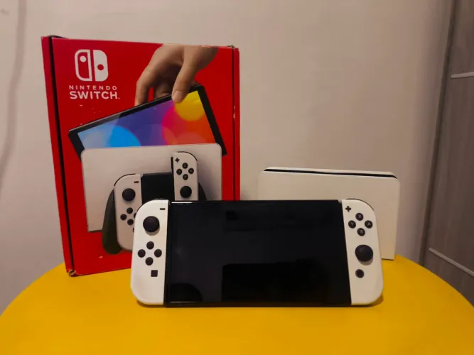 Nintendo Switch OLED desbloqueado