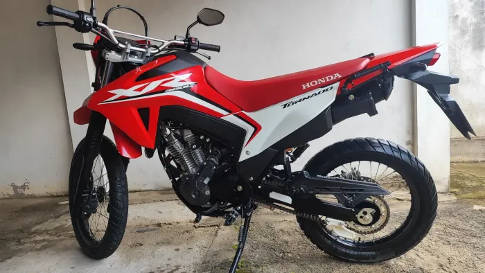 Vende-se XR tornado 300