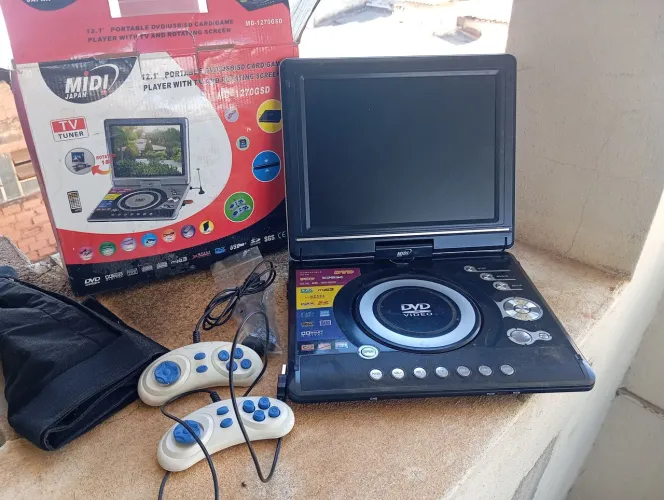 R$ 150 DVD portátil veículo