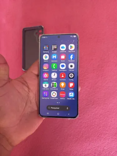 Celular Samsung S25 FE,128GB, 8GB RAM, Tela 6.7" AMOLED 120Hz, 5G, Câmera 50MP.