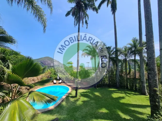 Luxuosa mansão à venda no Itanhangá, Rio de Janeiro-RJ: 4 quartos, 2 suítes, 3 salas, 8 ba