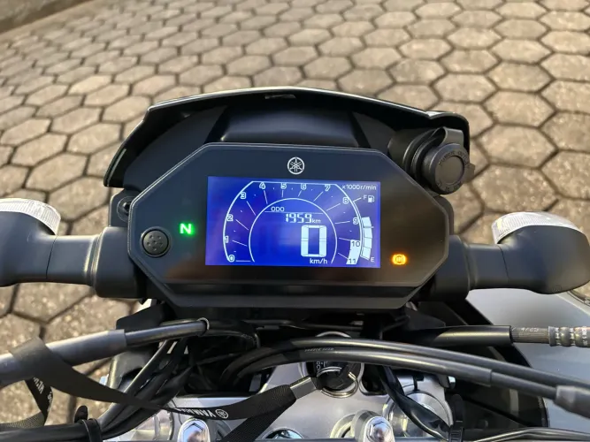 Yamaha XTZ 250 Lander Connected 2025 2.000km