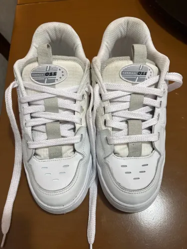 Tênis hocks formiga 011 Branco