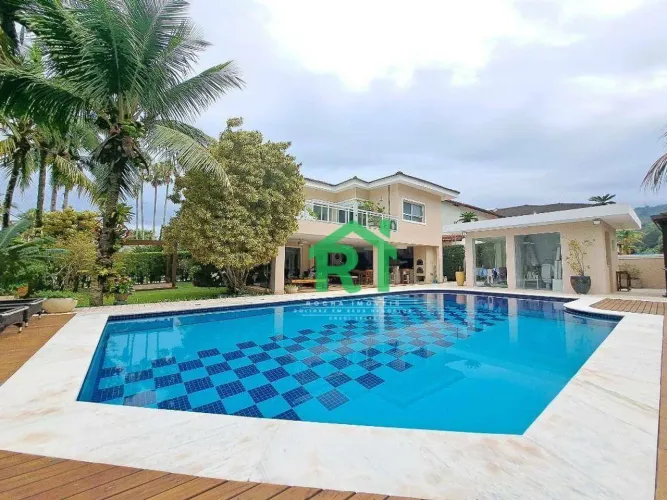 Casa de Alto Padrão, Condomínio Fechado, 4 Suítes, 4 Vagas, Lazer, Enseada, Guarujá/SP.