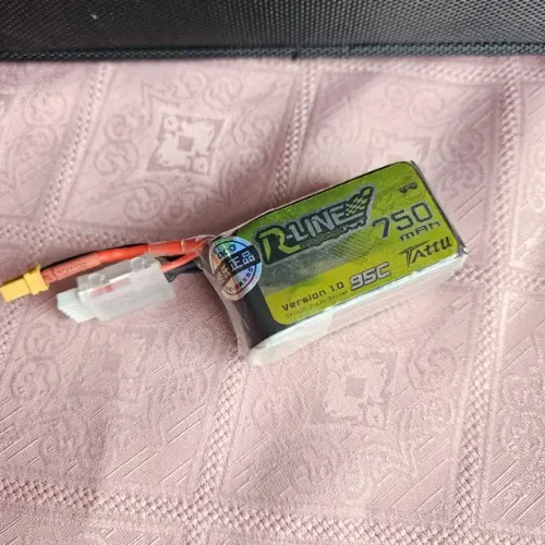 Tattu 750mah 3s 95c 11.1v R-line Lipo Bateria Xt30 Plug