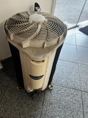 Condensadora 220v