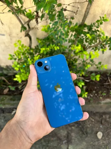 iPhone 13