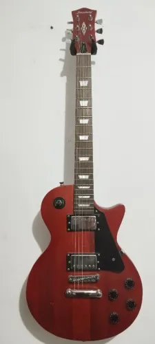 Vendo Guitarra + amplificador pouco uso