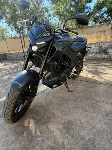 YAMAHA MT03 2024 - PRETA