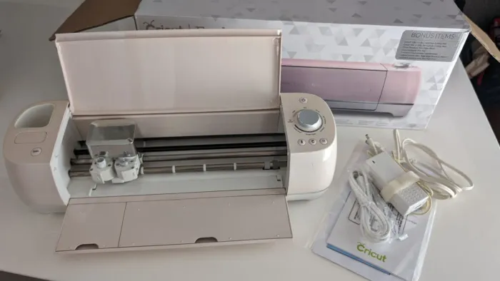 Máquina Impressora Plotter de Recorte Cricut Explore Air 2