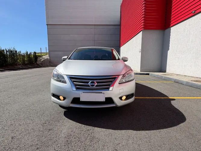 Nissan Sentra SL 2.0/ 2.0 Flex Fuel 16V Aut. 2015