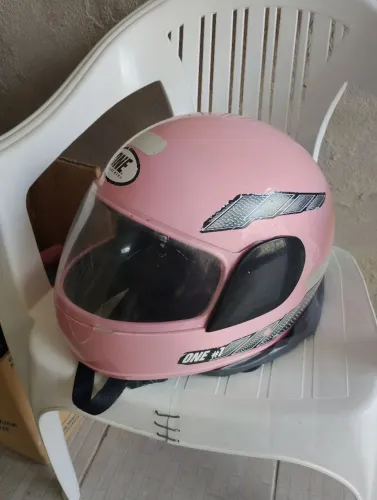 Capacete