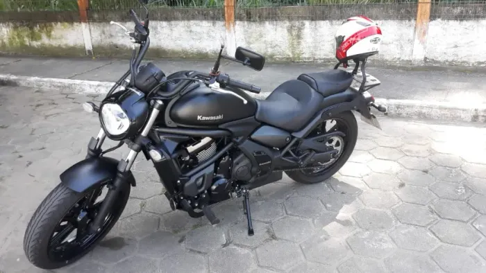 Vendo  Moto Vulcan S! Único  dono!