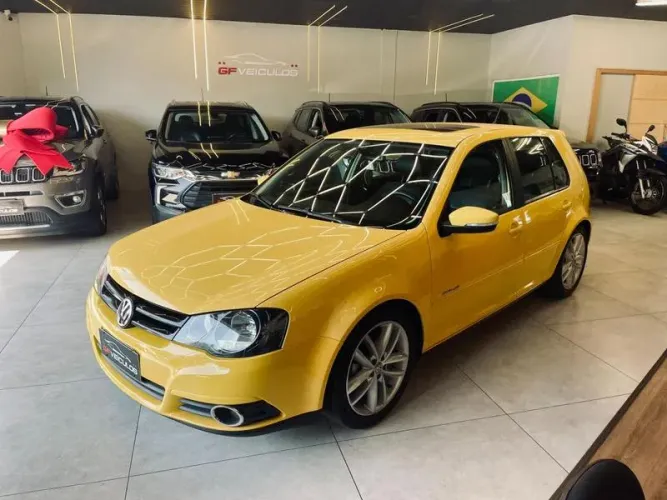 Volkswagen Golf Sportline 1.6 MI Total Flex 8V 4P 2013