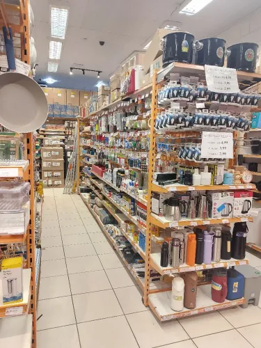 Prateleiras / Gôndolas / instalação comercial