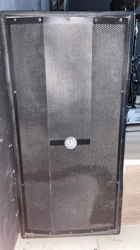 Sub duplo 18 soundbox