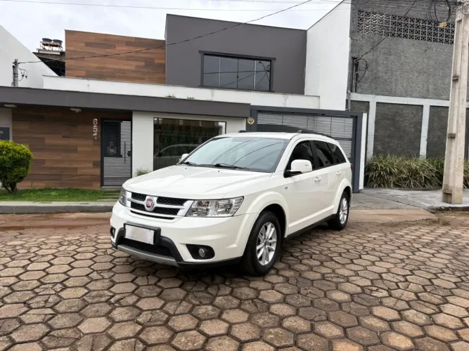 Fiat Freemont 2.4 16V 5P Aut. 2014