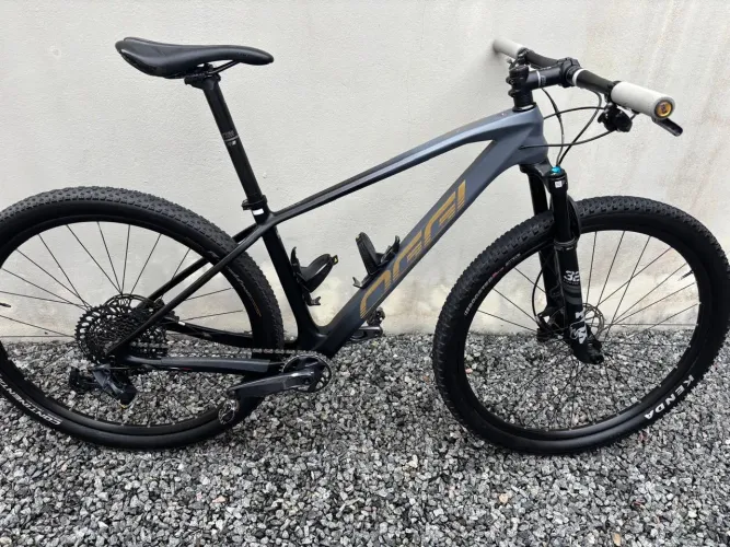 Vendo MTB OGGI Agile PRO 
