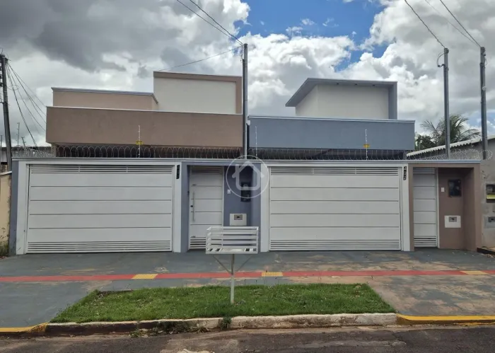 CASA COM 3 DORMITORIOS REGIÃO DO TAVEIROPOLIS