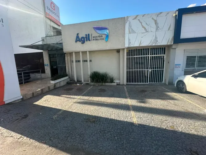 Sala Comercial Av. 88 Setor Sul proximo a Praça do Cruzeiro - 3 salas individuais