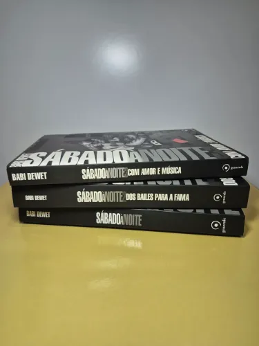 COLEÇÃO SÁBADO A NOITE POR BABI DEWET
