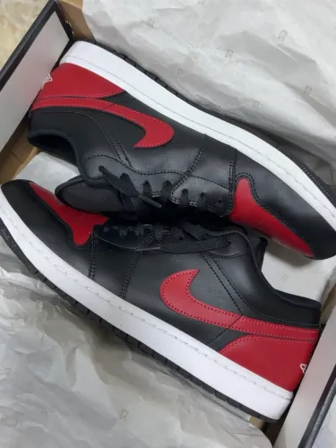 Tênis Nike Air Jordan usado 2x - masculino vermelho e preto 43