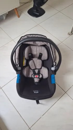 Bebê conforto Burigotto Touring X
