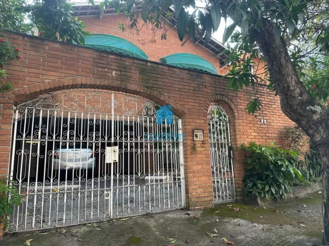 Sobrado à venda em Osasco, Adalgisa, com 4 quartos, com 530 m²