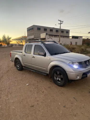 Nissan Frontier SE Attack CD 4X2 2.5 TB Diesel 2013
