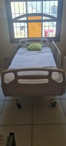 Cama Hospitalar Eletrica Elevação Dorsal Com Colchão D28