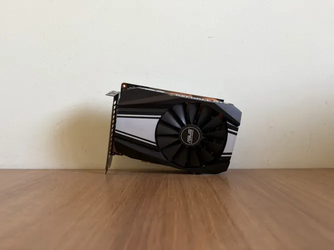 GTX 1660 Asus Phoenix com defeito