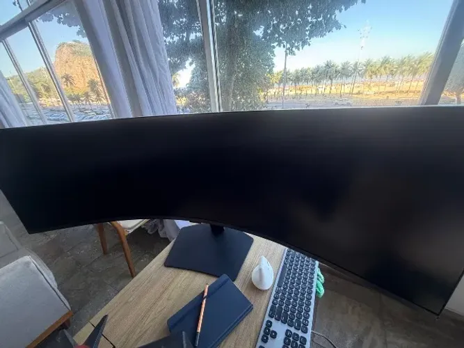 Monitor Samsung Odyssey G9 de 49