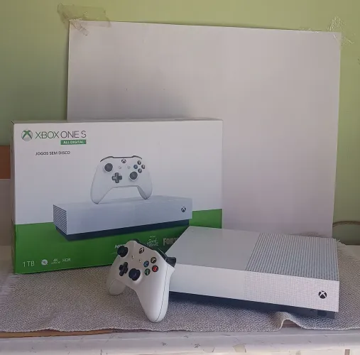 Xbox One S All Digital