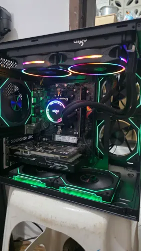 PC GAMER 