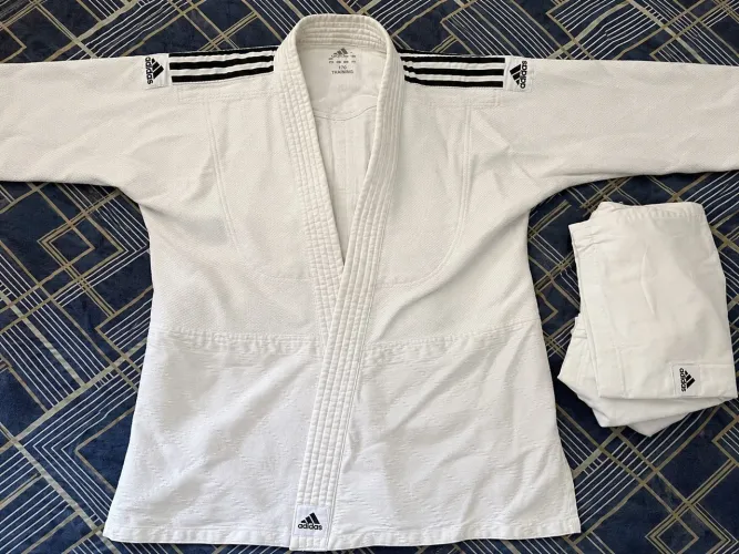Kimono de Judô Adidas Training